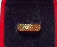 New 9k yellow gold band ring, size L1/2