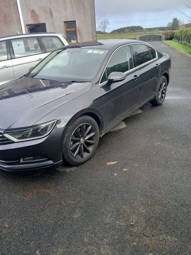 Volkswagen Passat 2017 also for sale ford Galaxy