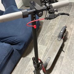 Electric scooter