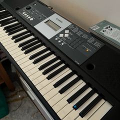 YAMAHA YPT-230 Digital Piano Keyboard