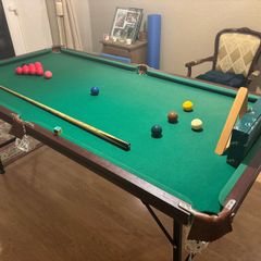 mini Snooker Table