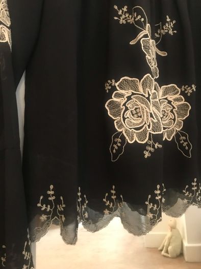 Stunning River Island Blouse size 8