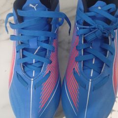 Football boots 5.5