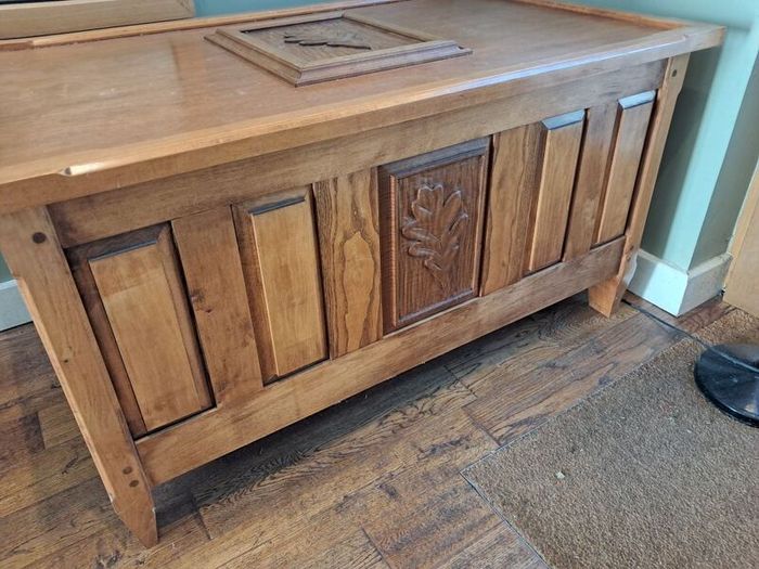 American oak chest with oakleaf carving