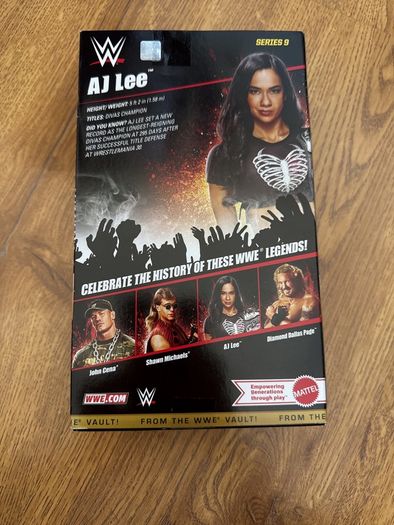 Wwe Ringside Exclusive Aj Lee