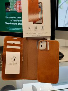 dbramante1928 Lynge 2-in-1 Handcrafted Leather Wallet Case for iPhone 13, 14, 15 Pro Max - Tan