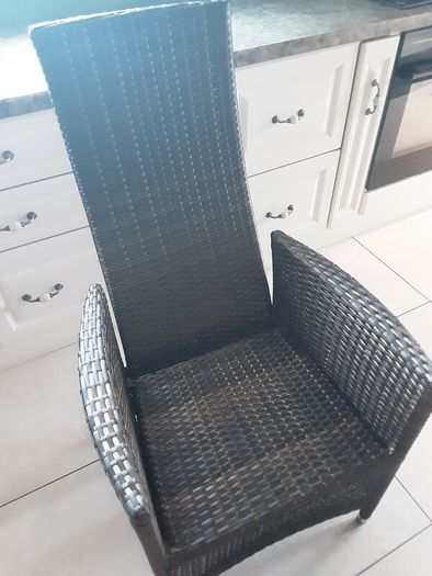 Rathwood reclining garden chairwith cushion, large footstool with cushion