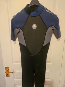 mens wetsuit