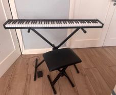 Digital keyboard Piano (VISIONKEY-100) barely used