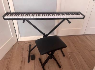 Digital keyboard Piano (VISIONKEY-100) barely used