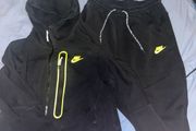 Nike tech fleece tracksuit