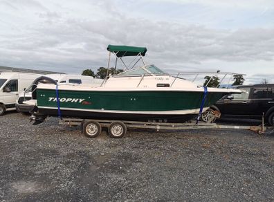 Bayliner Trophy Pro Fishing Boat