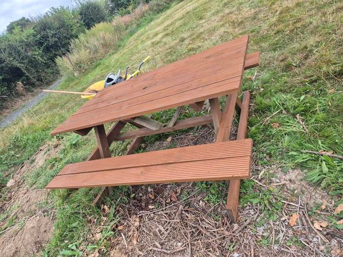 Picnic bench 6ft wide with hardwood pressure treated decking boards