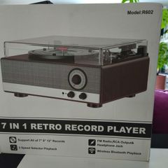 7 in 1 Retro Record Player