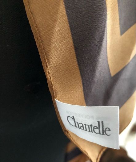 Chantelle scarf