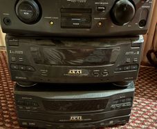 VINTAGE Akai hifi av surround system