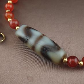 Antique Zigzag Tibetan Agate Pendant With Carnelian Beads Necklace