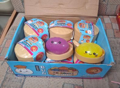 Mystery Glitter Bun Squishy Fidget Toys