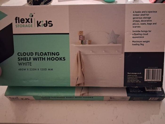 Kids floating shelf with hooks