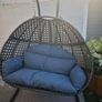 Hanging double egg chair Image 2