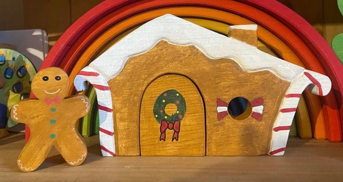 handmade wooden toy- Gingerbread man And gingerbread house