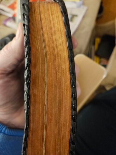 The Roman Missal published by Browne and Nolan Limited in Dublin. 1950 EDITION IN GOOD CONDITION.  SEE PHOTOS FOR SAME.