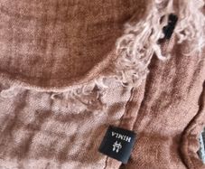 Himla Throw