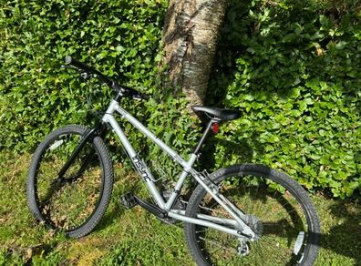 Origin Mountain Bike Shimano Equipped