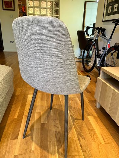 6 Kitchen/Dining Chairs