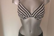Bikini set size UK14 EU42 cup C Postage included