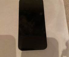 iPhone 13 screen