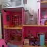 Doll house Image 3