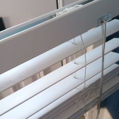 Venetian blinds