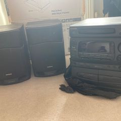 Aiwa Home Stereo and Speakers