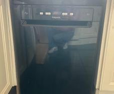 Hotpoint Dishwasher Black