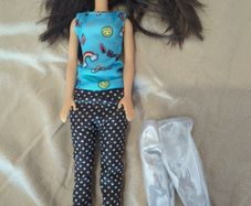 Barbie clothes and dresses