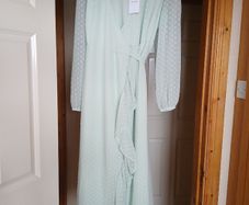 Women's dress, size M-XL