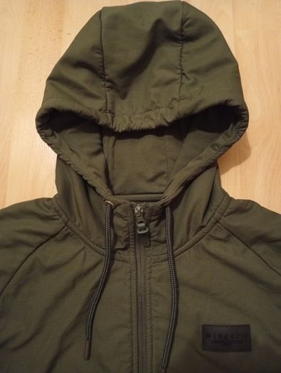 McKenzie Thermal Windbreaker Jacket (( Size Adult Large / perfect Condition))