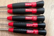 Snap on screwdriver