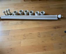 Curtain pole