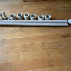 Curtain pole