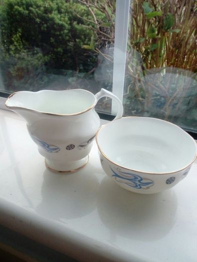 Classic Fine Bone China Jug and Sugar Bowl