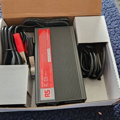 RS PRO 12V 10A 3-Stage Lead Acid Battery Charger (Unused / Brand New)
