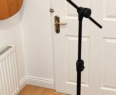Hercules microphone stand