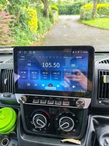 Android touch screen radio
