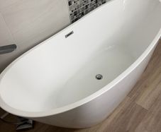 bath tub
