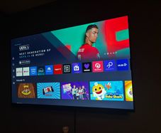 E-star smart tv