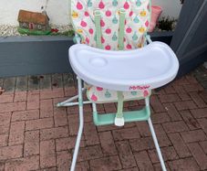 feeding chair