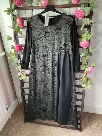 dress bnwt Naya dress T1 black funky dress