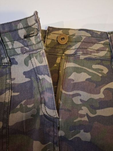 SALE!  Girls' Camo Skirt